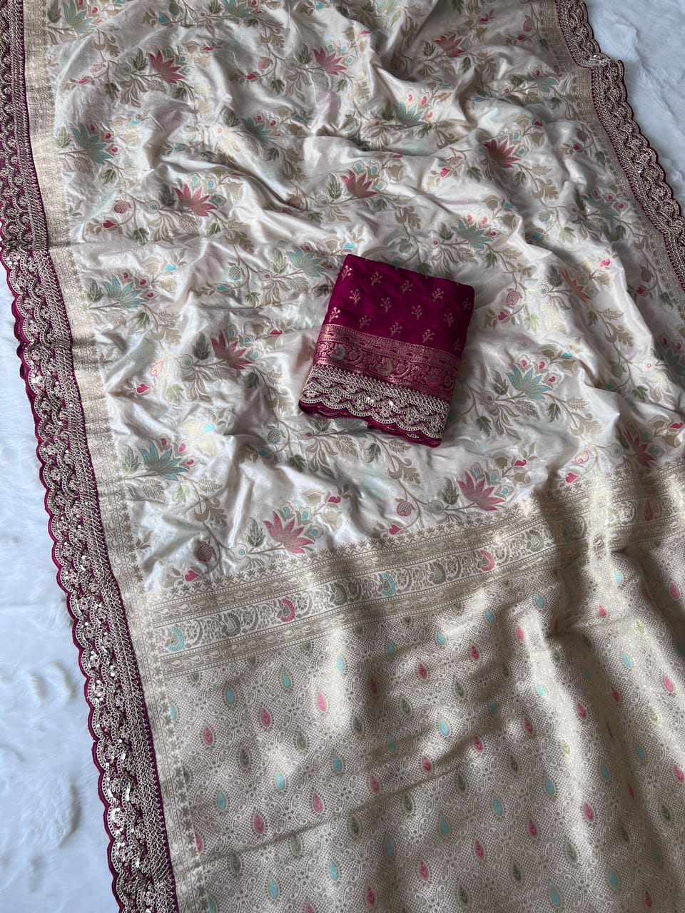 Rajshree Zari Dola Silk Saree