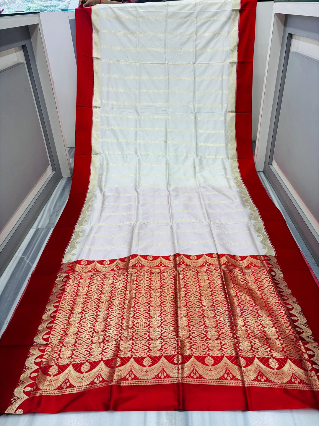 Boron Shaj Gorod Silk Saree