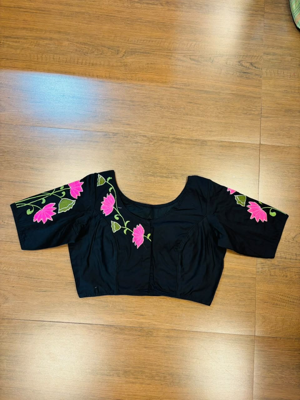 Shantimaya - Lotus Appliqué Katdana Designer Blouse