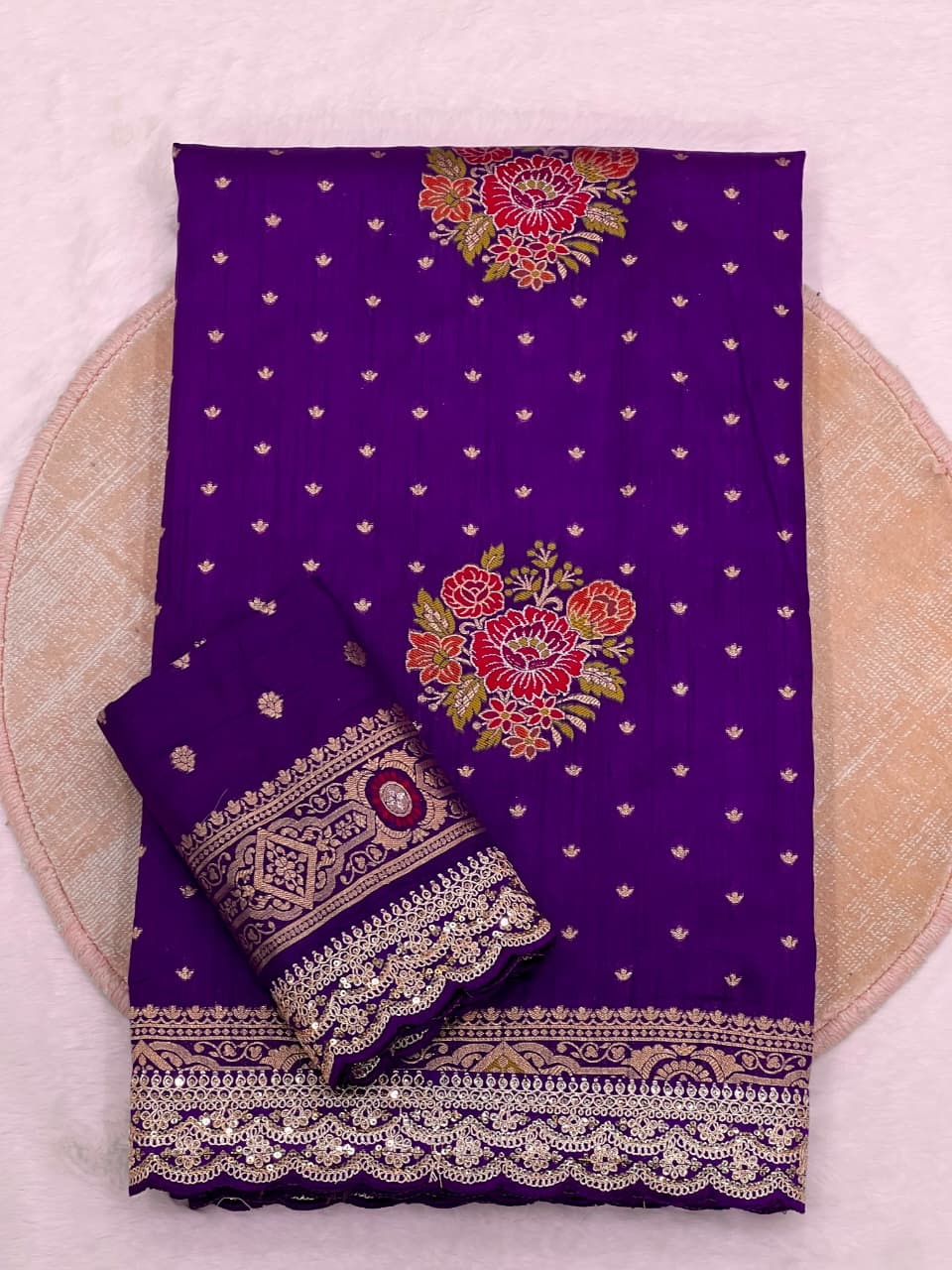 Noor-e-Banaras – Premium Dola Silk Saree