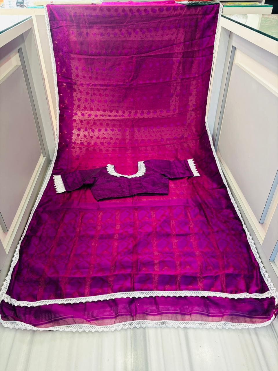 Aradhana Bengal Jamdani Saree with Blouse (Combo)