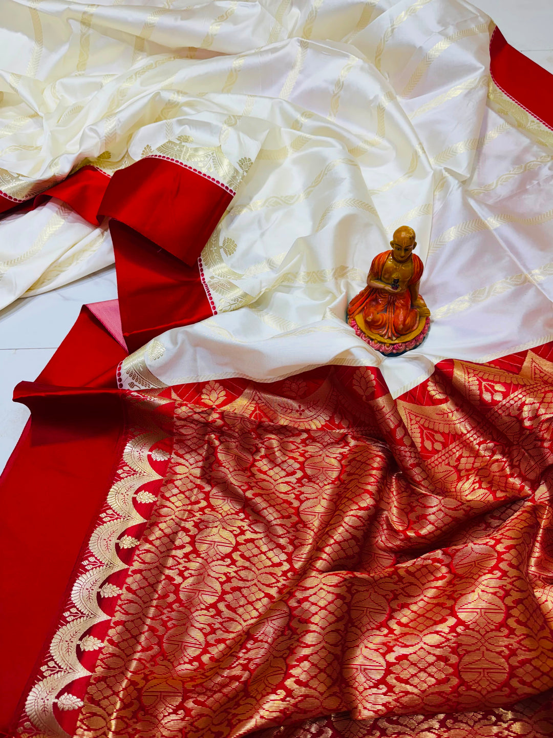 Boron Shaj Gorod Silk Saree