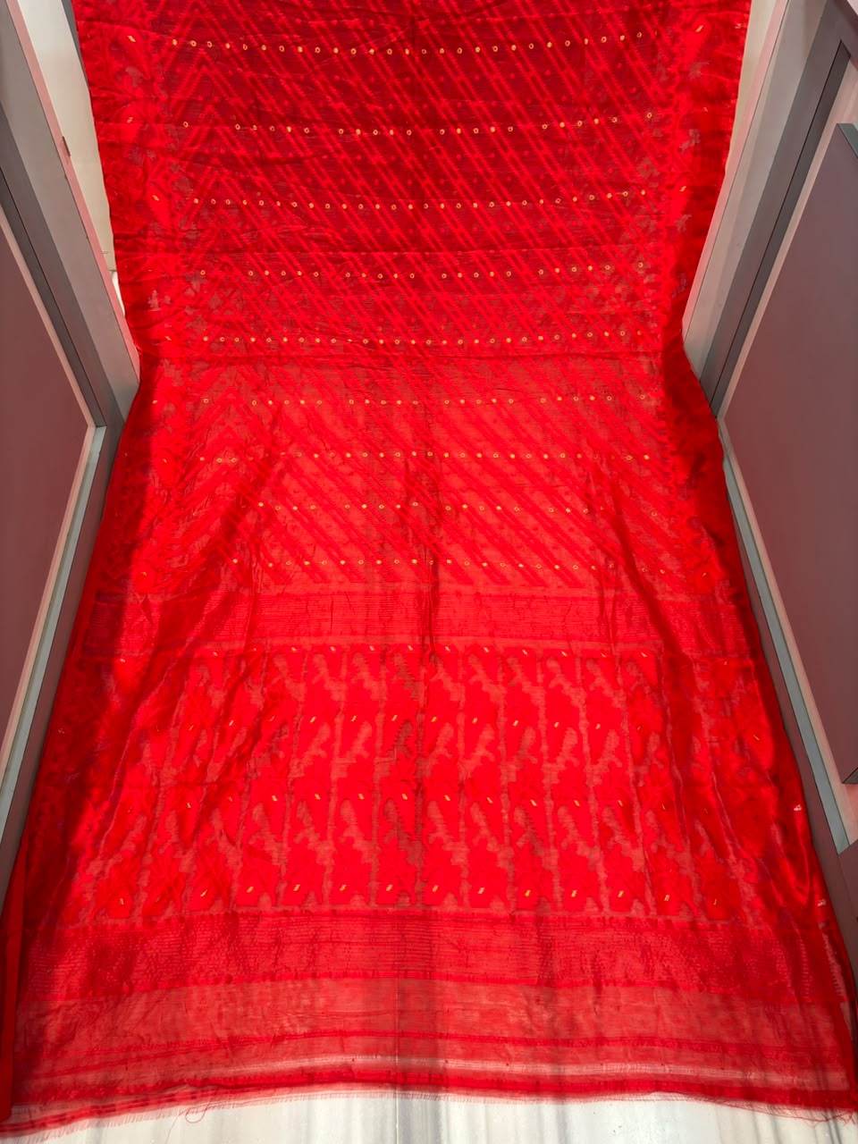 Mayabati (মায়াবতী )Bengal Jamdani Saree