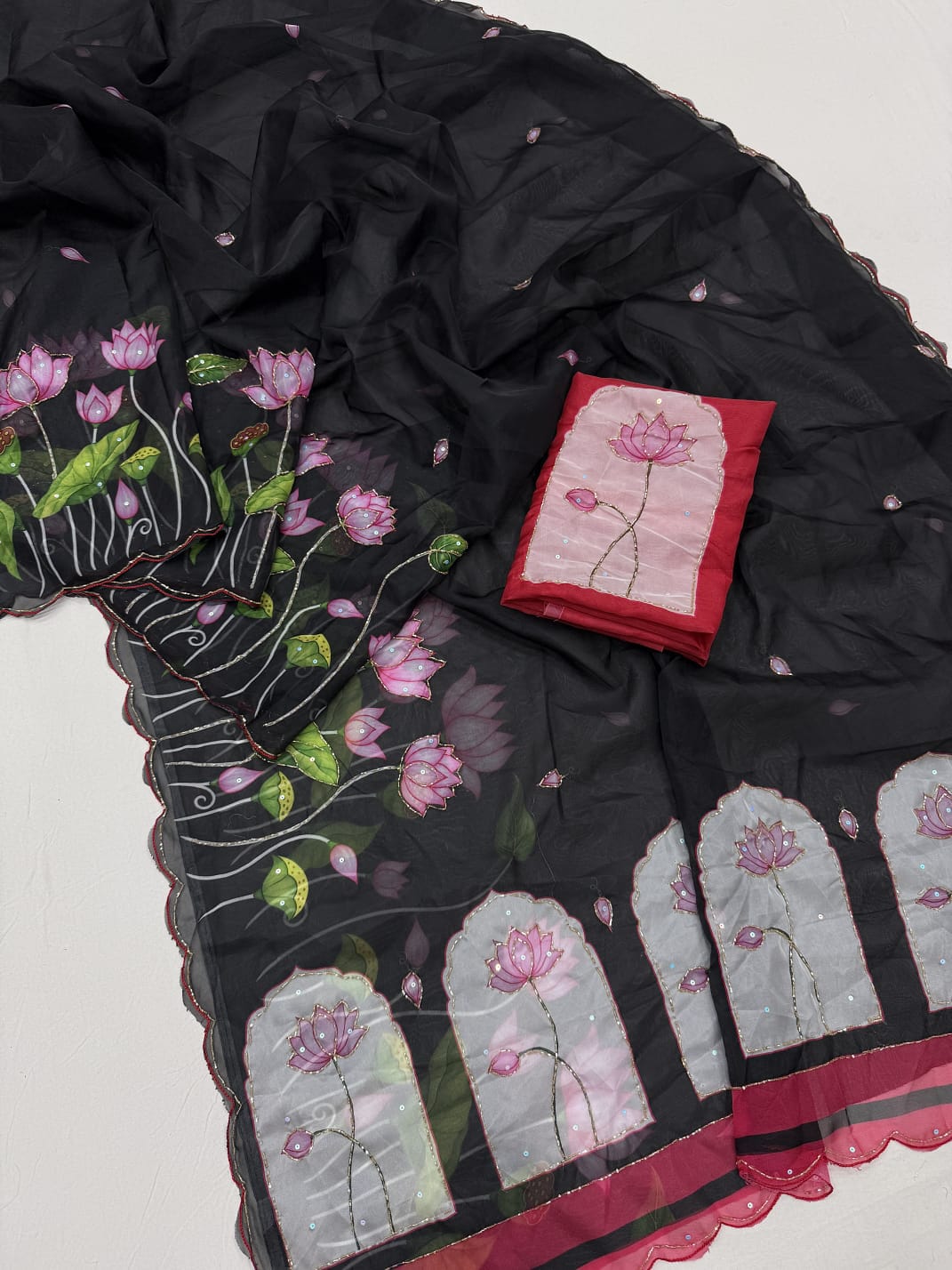 Midnight Spark– Digital Floral Print Katdana Saree