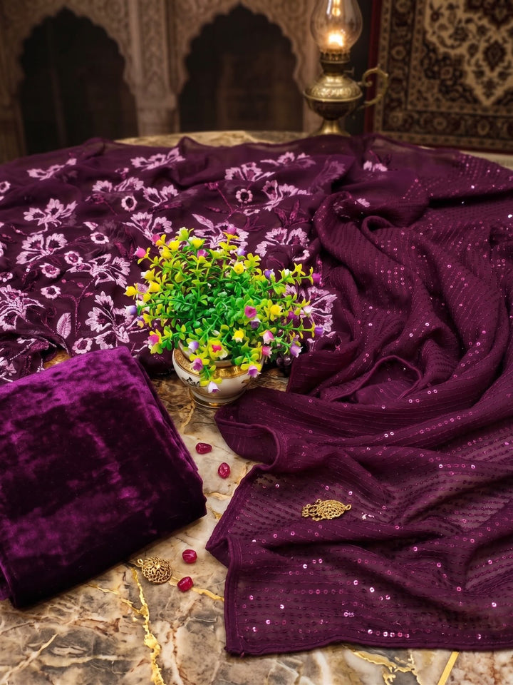 Romance Royale Georgette Silk Saree