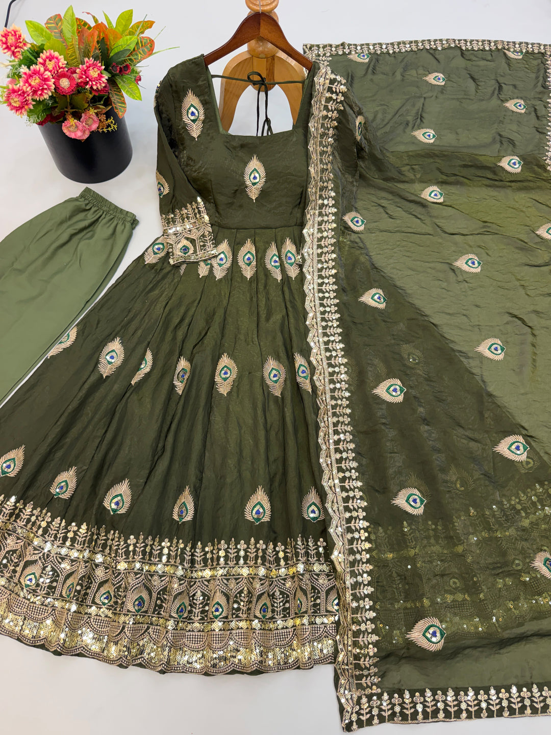 Mor Pankh Royale Gown Set