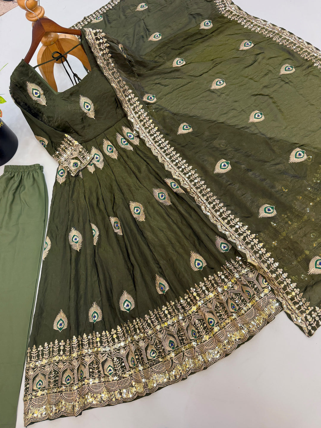 Mor Pankh Royale Gown Set