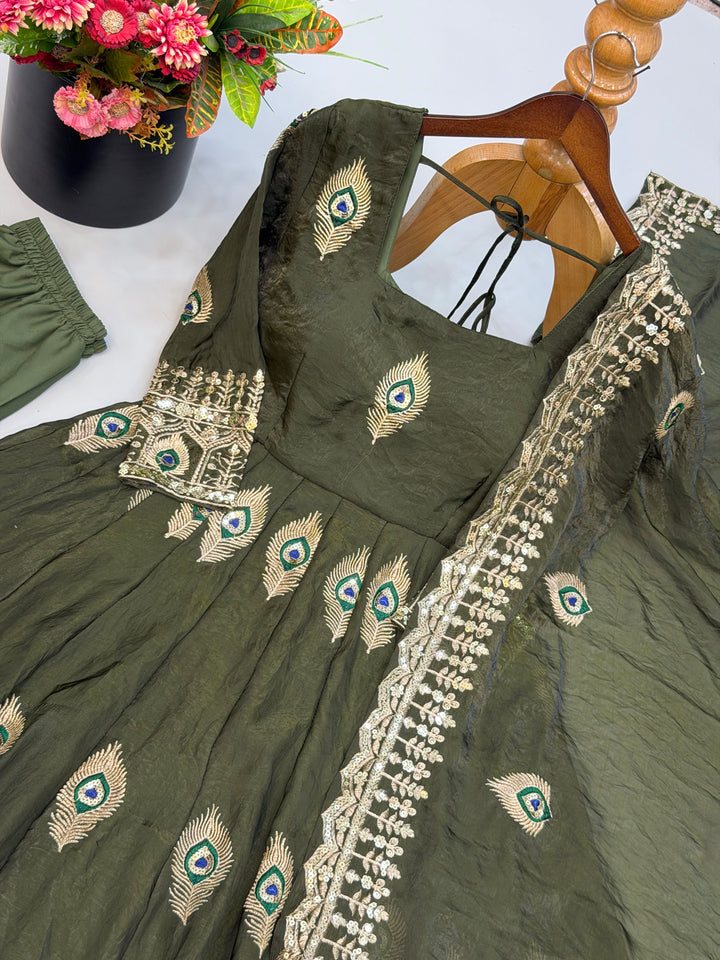 Mor Pankh Royale Gown Set