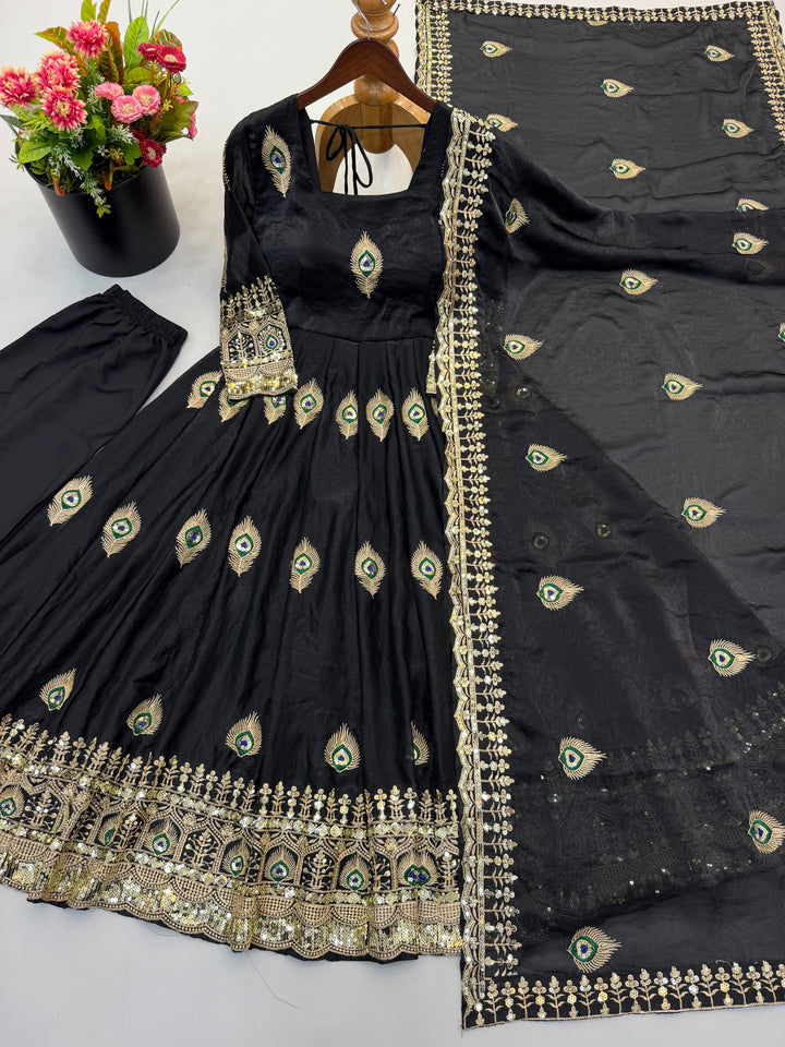 Mor Pankh Royale Gown Set