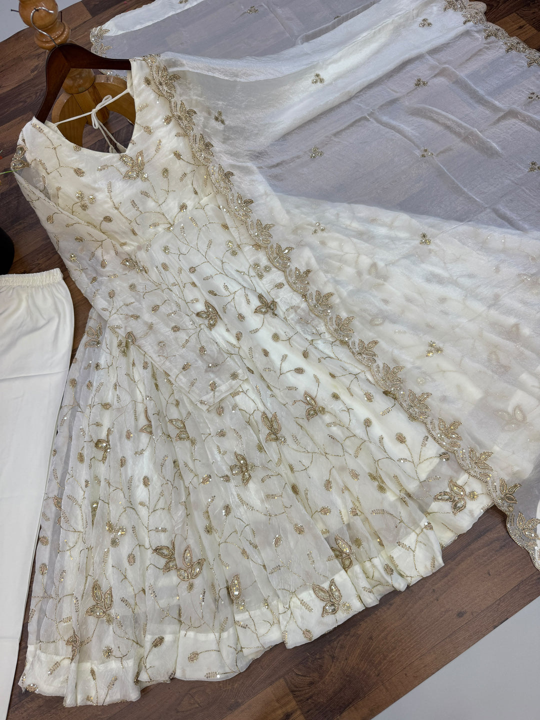 Pearl of Grace – Fendy Silk Embroidered Gown Set