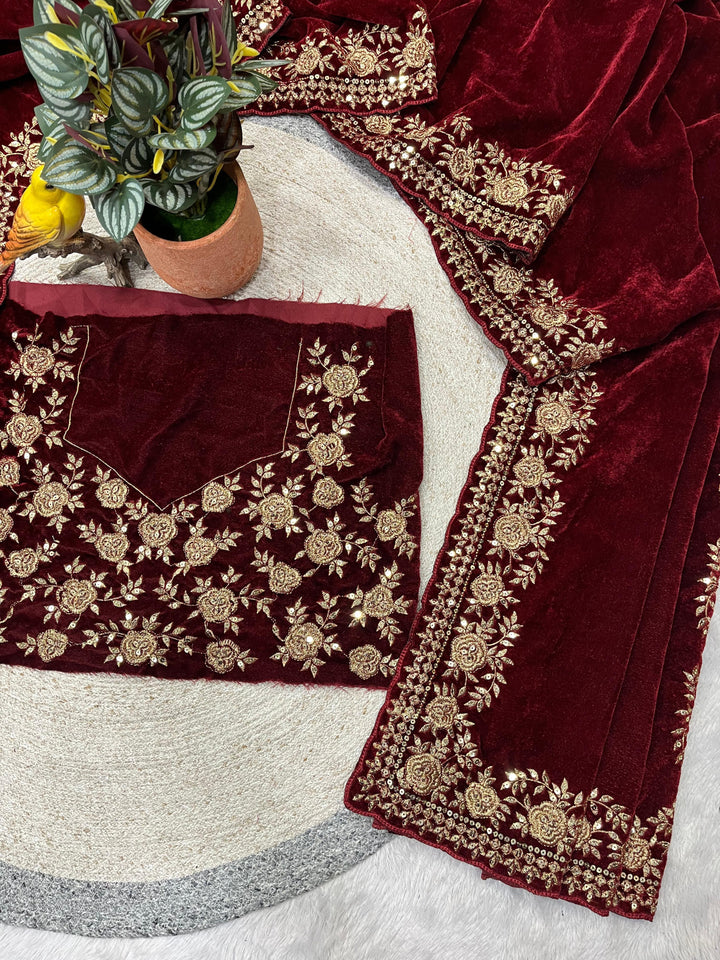 Silence of Luxury Viscose Velvet Sequin Embroidered Saree