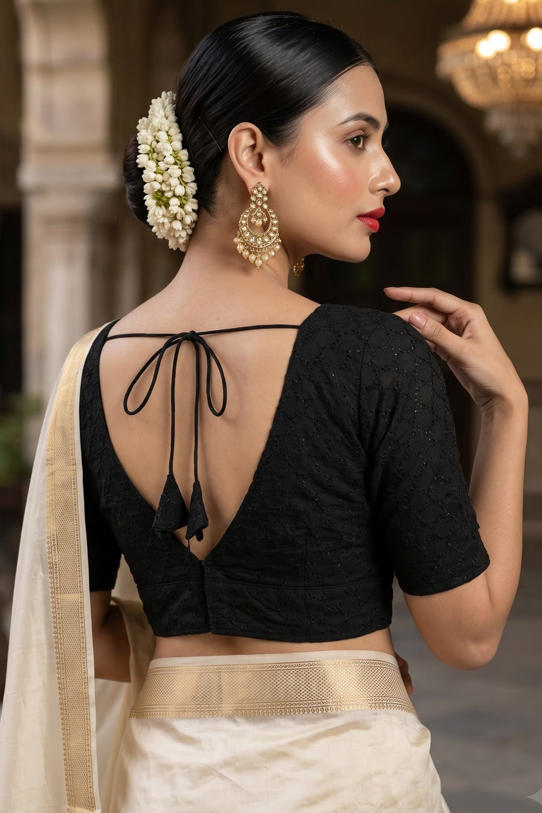 The Jewel Of Elegance Hakoba Blouse