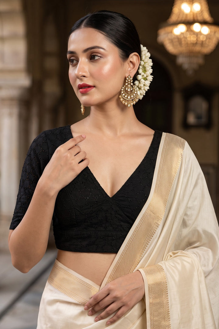 The Jewel Of Elegance Hakoba Blouse