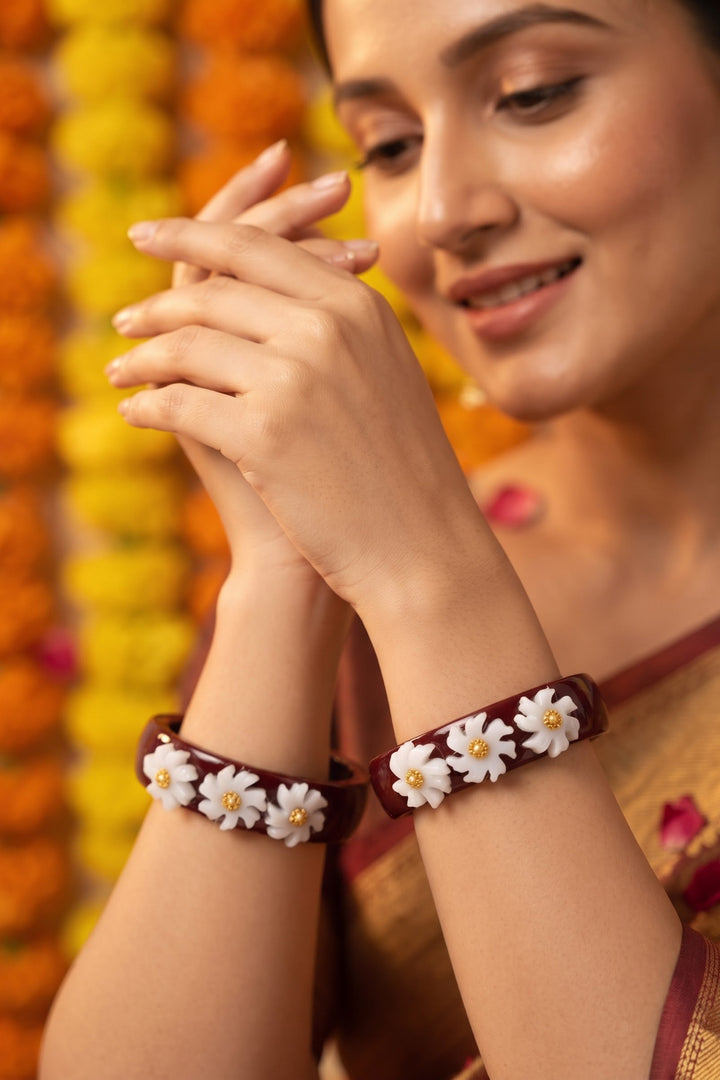 Bodhu Shringar -Pola Bandhano Pair