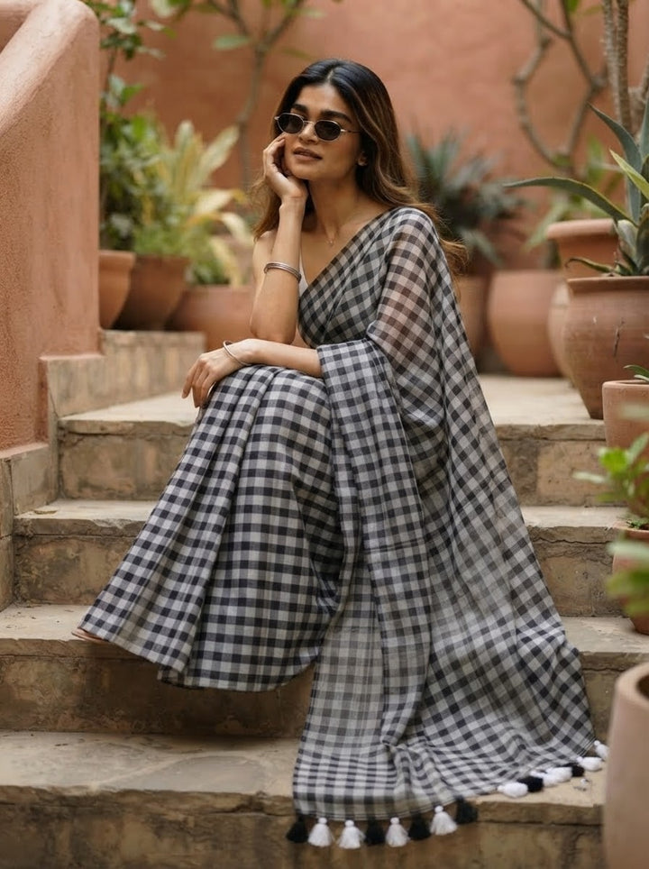 Anuradha Mul Cotton Saree