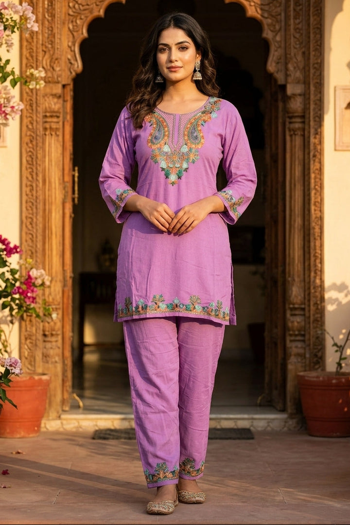 Heaven Like Kashmir - Special Kurti With Pant
