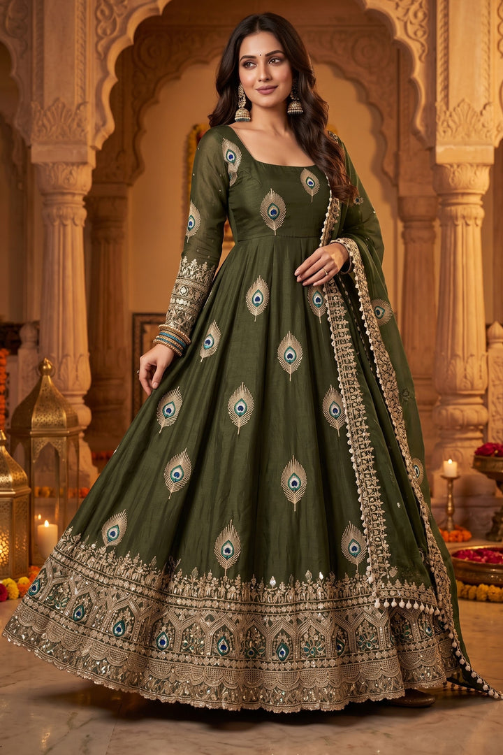 Mor Pankh Royale Gown Set