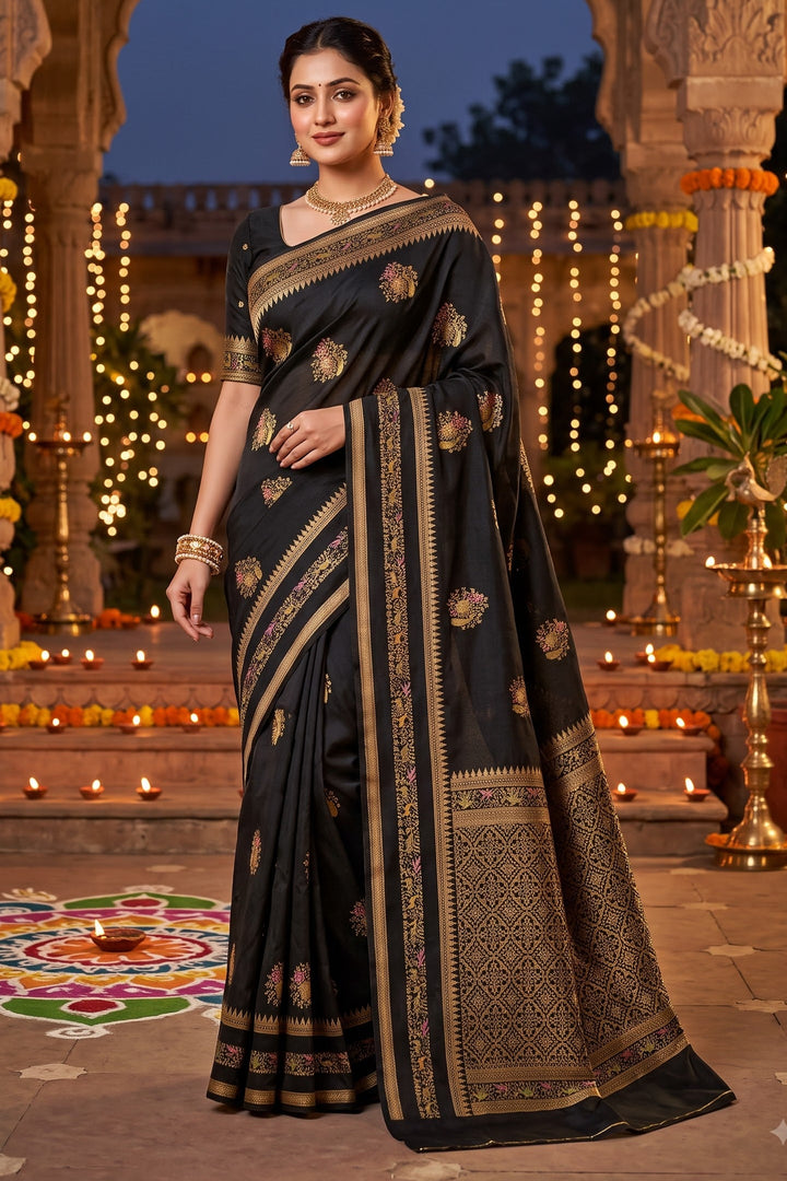 Fairytale Moment Khadi Silk Saree