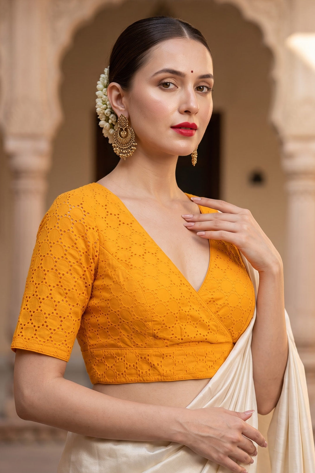 The Jewel Of Elegance Hakoba Blouse