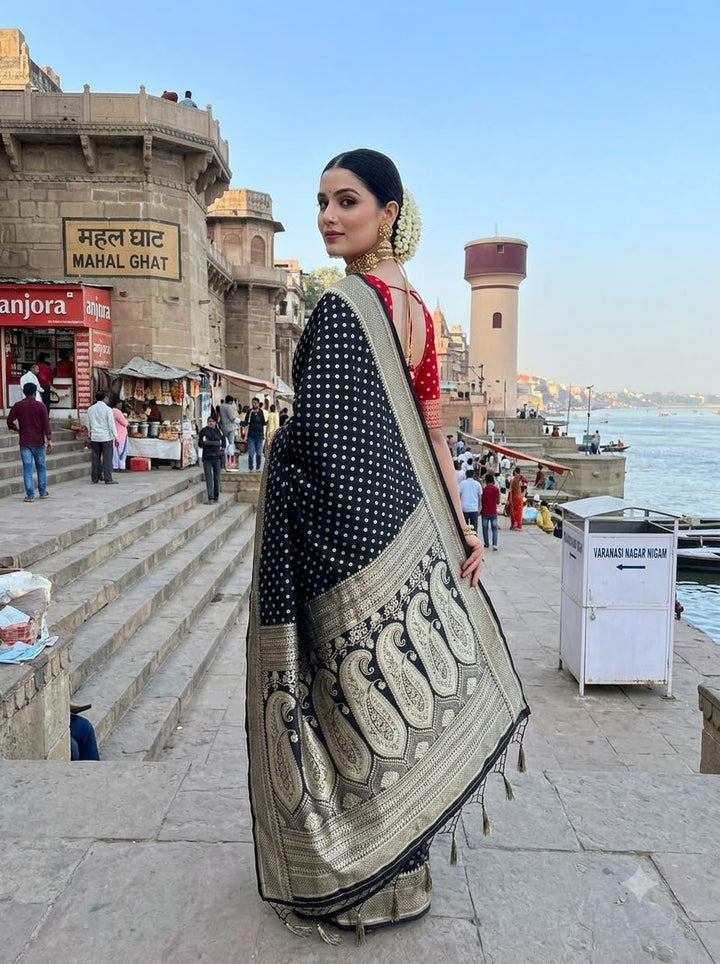 The Queen You Are Crepe Khaddi Silk Saree