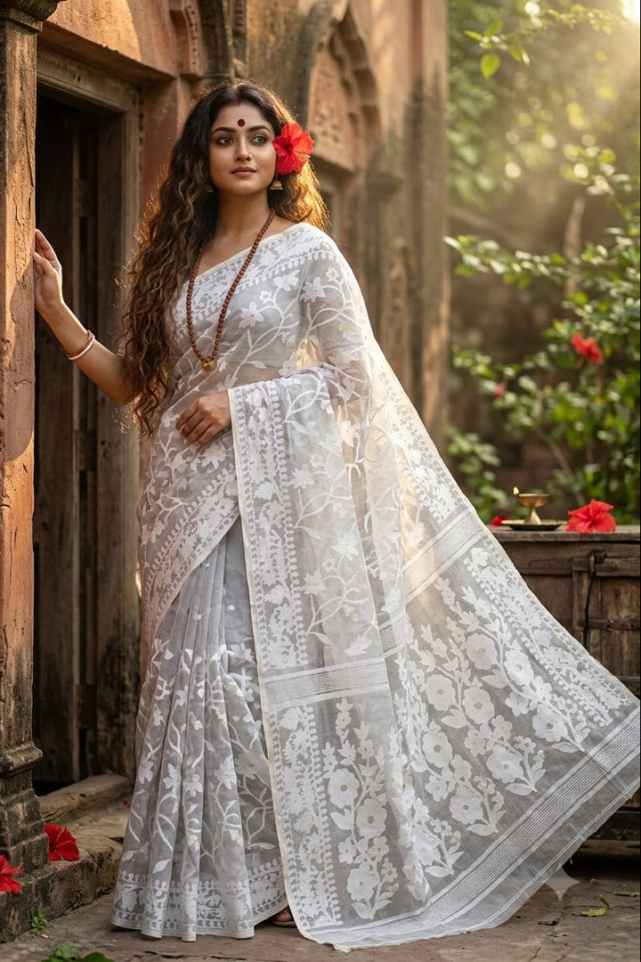 Baisakhi Mon Luxurious Jamdani Saree