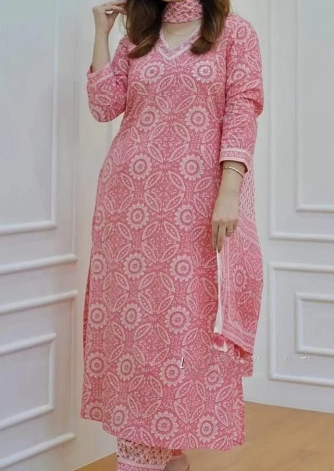 Attraction Of Pink With Cute Pockets Cotton Kurti Set