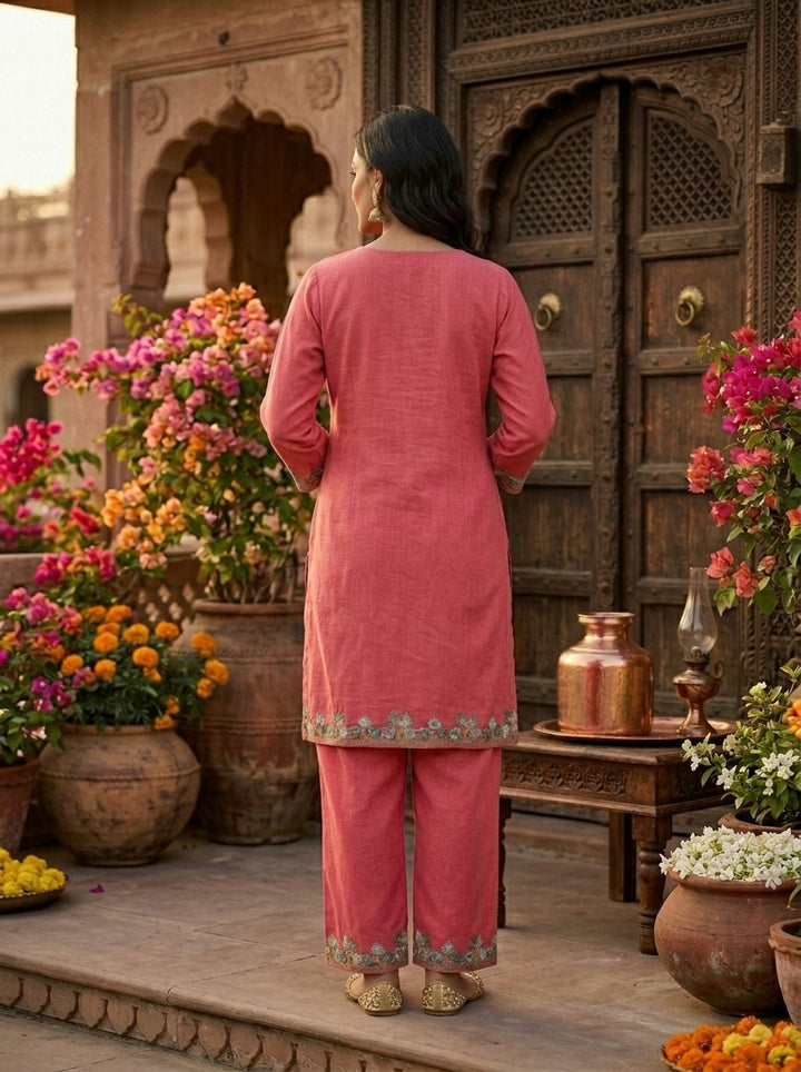 Heaven Like Kashmir - Special Kurti With Pant