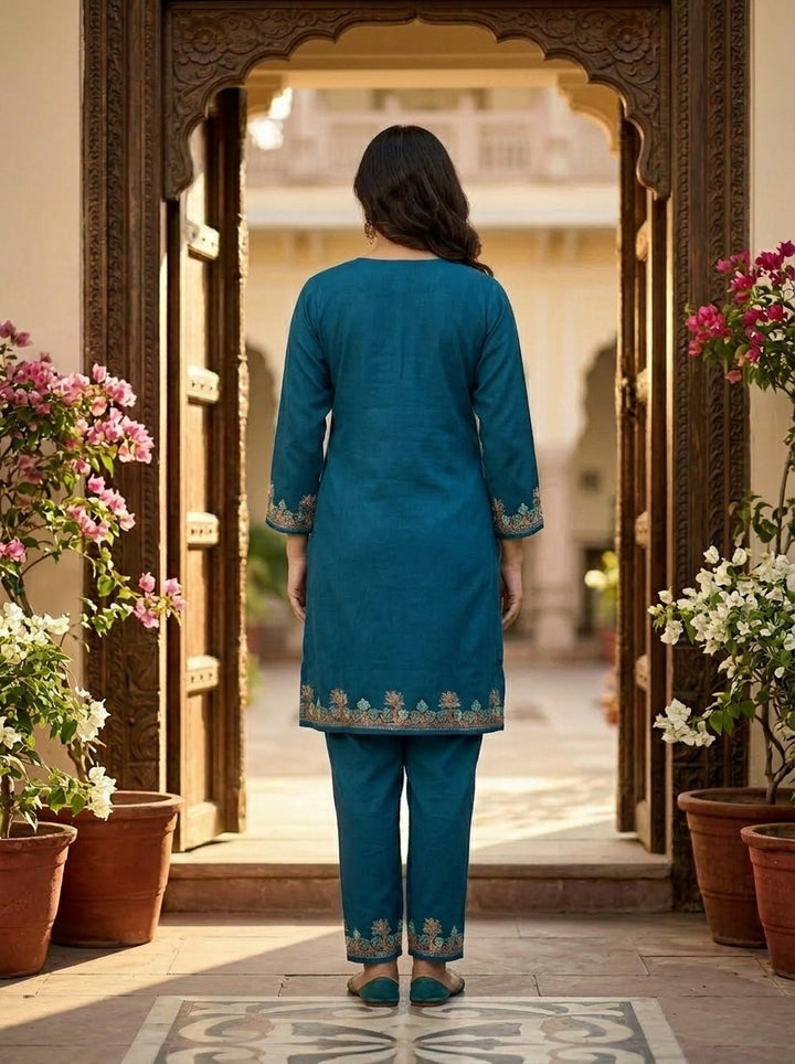 Heaven Like Kashmir - Special Kurti With Pant