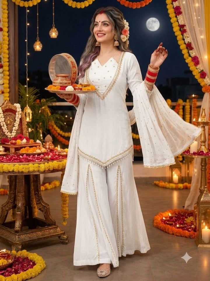 Suhagan’s Glow Mirror work Sarara set