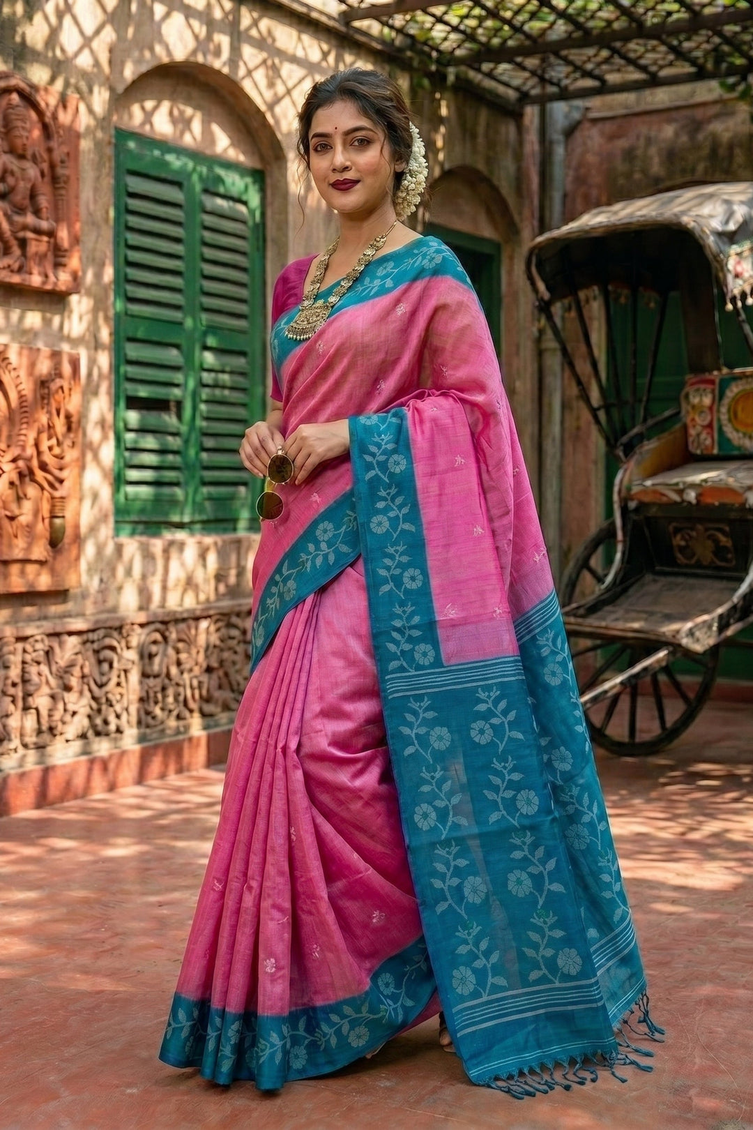 Purabi Prabha Gachi Tussar Banarashi  Saree