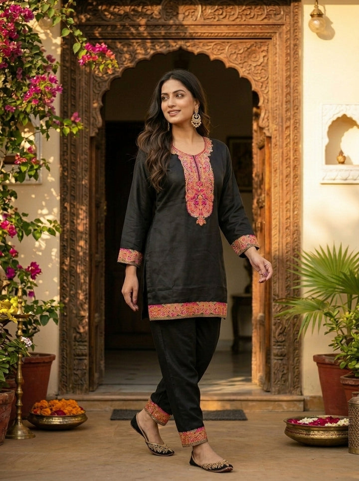 Crown of Kashmir - Special Kurti With Pant