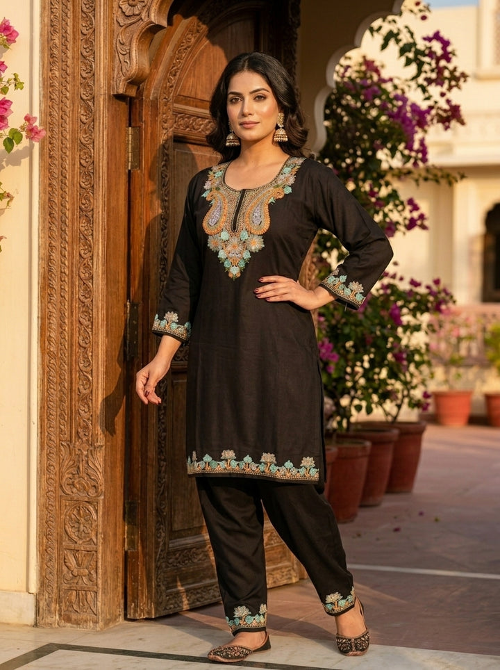 Heaven Like Kashmir - Special Kurti With Pant