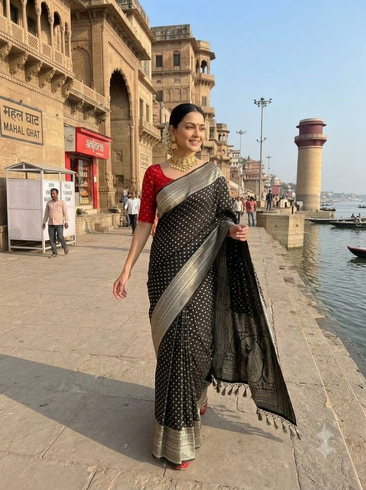 The Queen You Are Crepe Khaddi Silk Saree