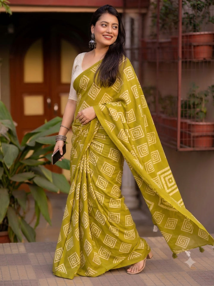 Square Affair A Designer Concept Saree