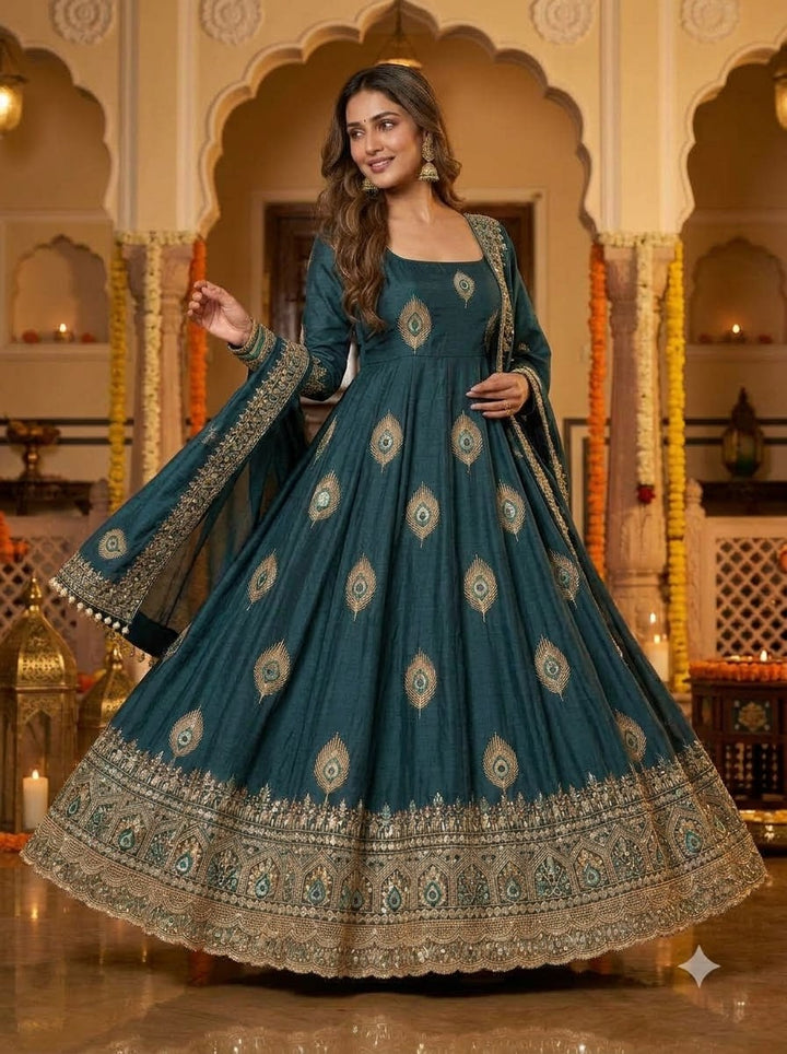 Mor Pankh Royale Gown Set
