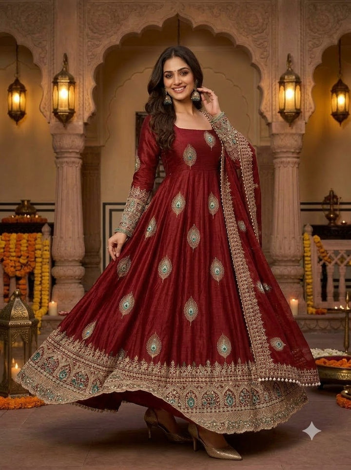 Mor Pankh Royale Gown Set