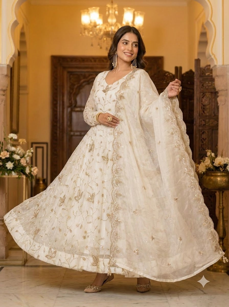 Pearl of Grace – Fendy Silk Embroidered Gown Set