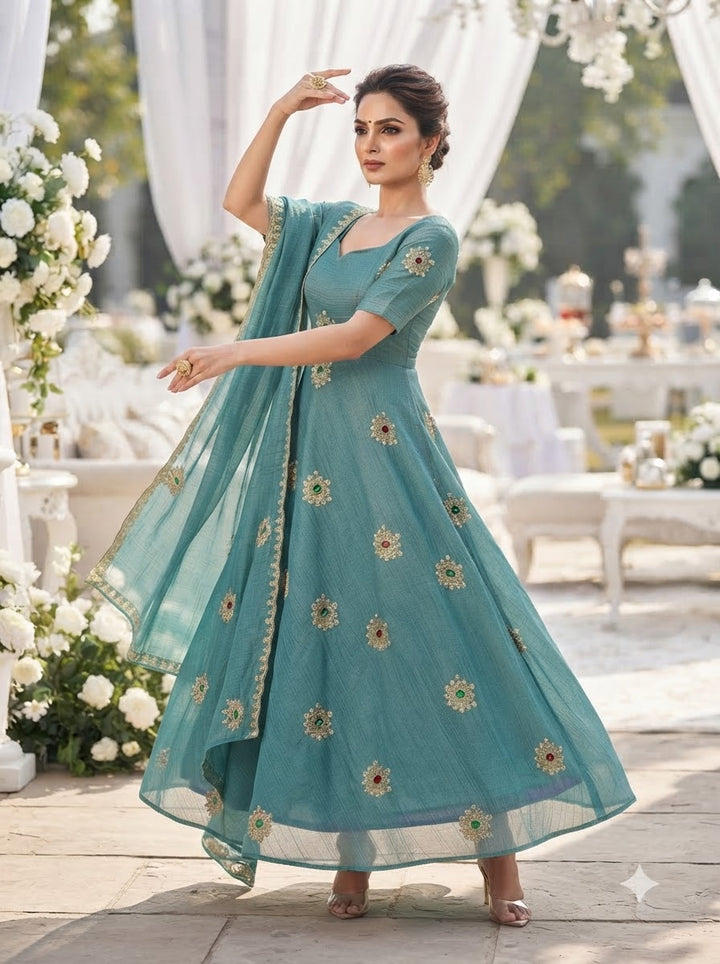 Glowish Glam Gown Set