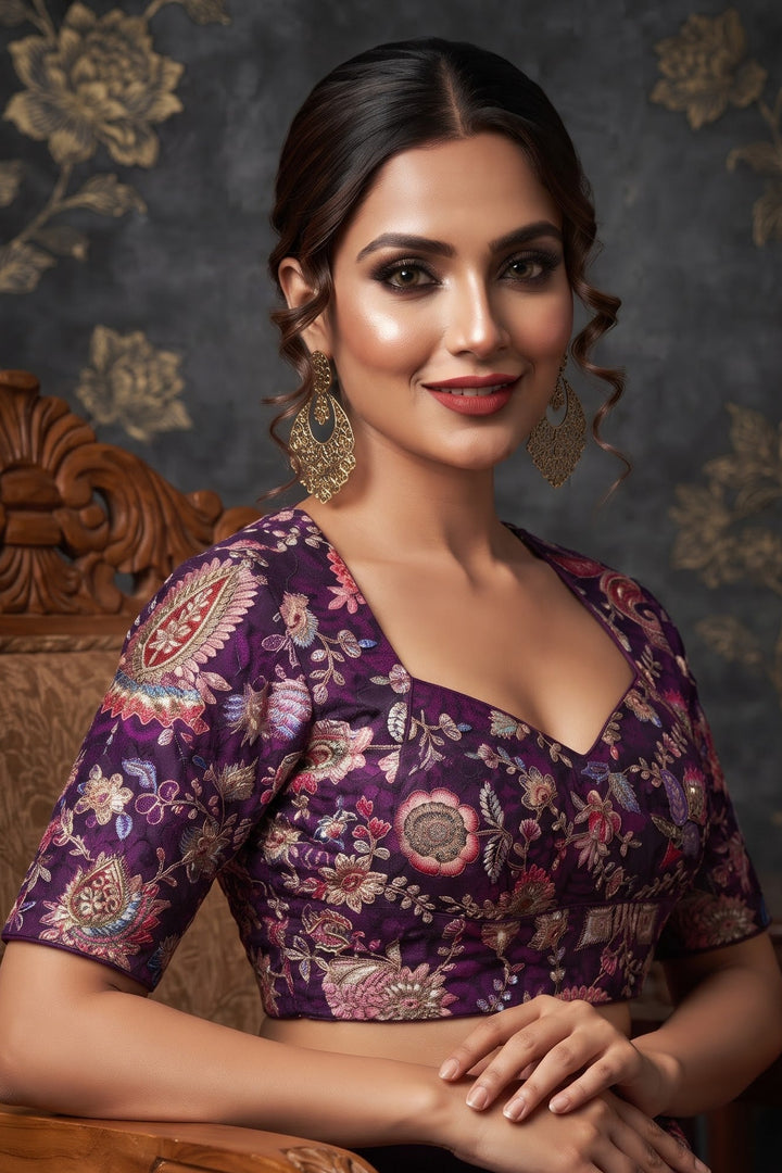 Own The Crown – Designer Zari & Sequins Crepe Blouse