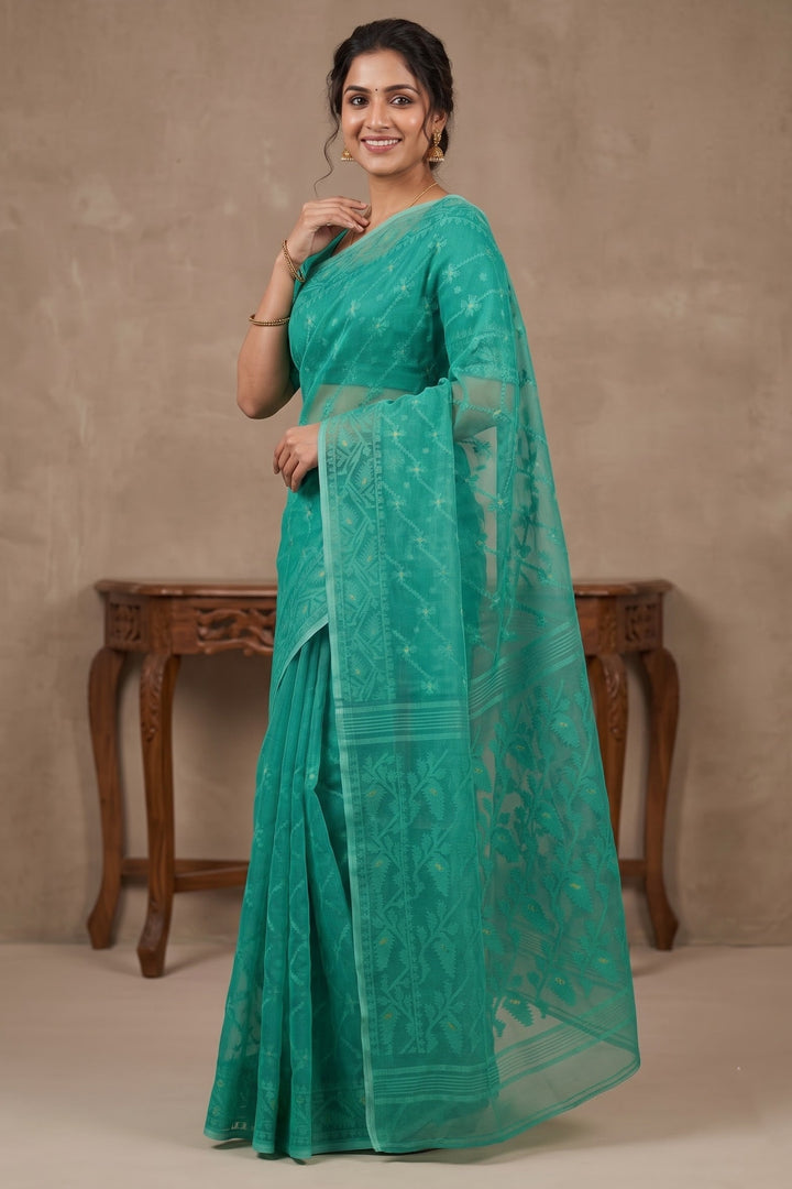 Taantika Karat Dhakai Jamdani Saree