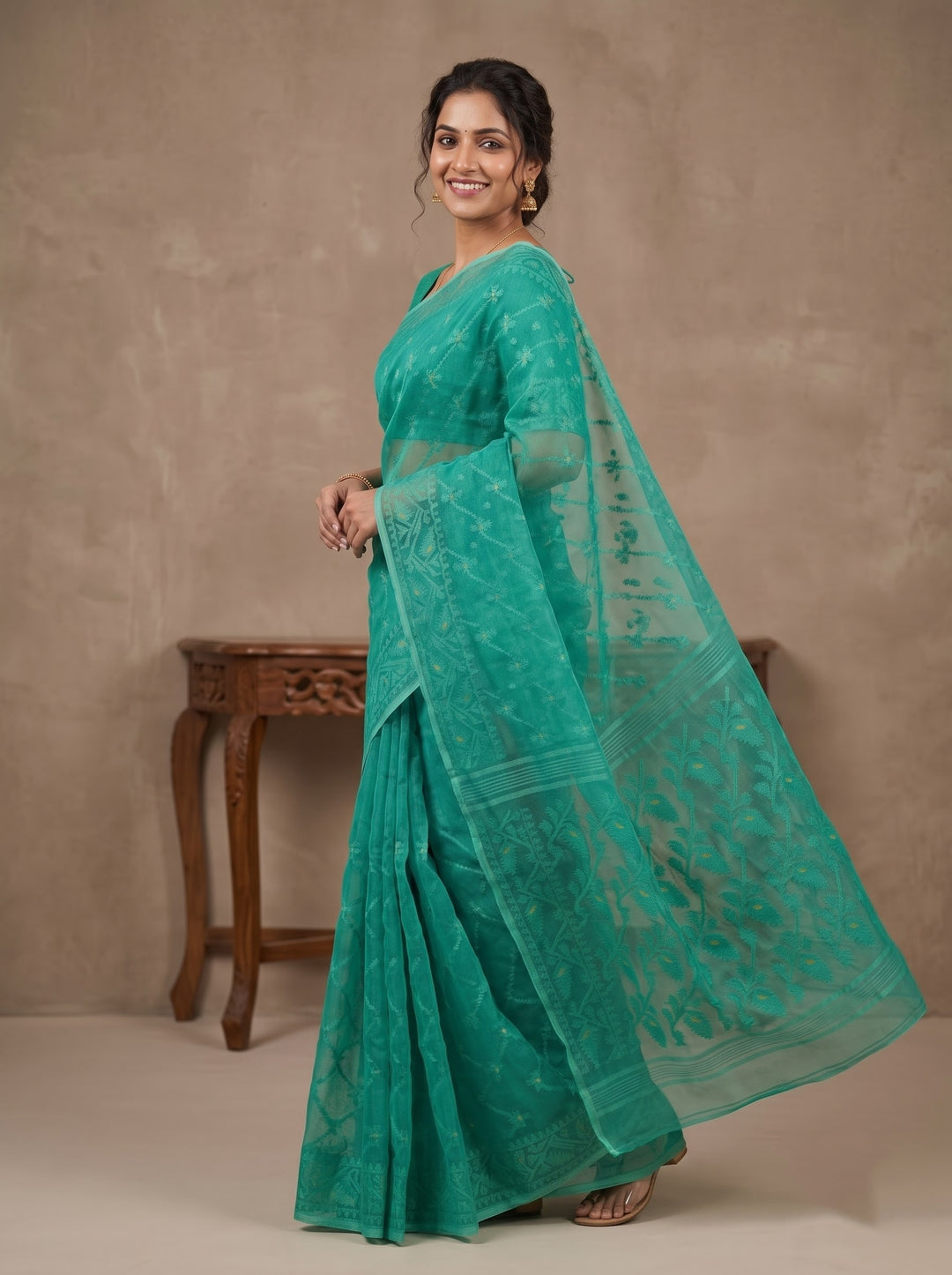 Taantika Karat Dhakai Jamdani Saree