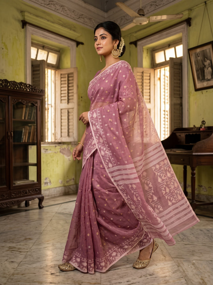 Ektu Bikel Karat Dhakai Jamdani Saree