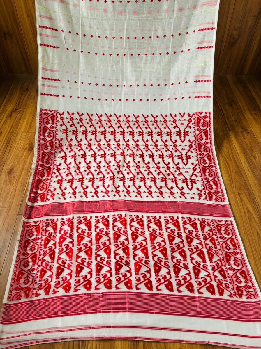 Shatarupa Bengal Jamdani Saree (White And Red)