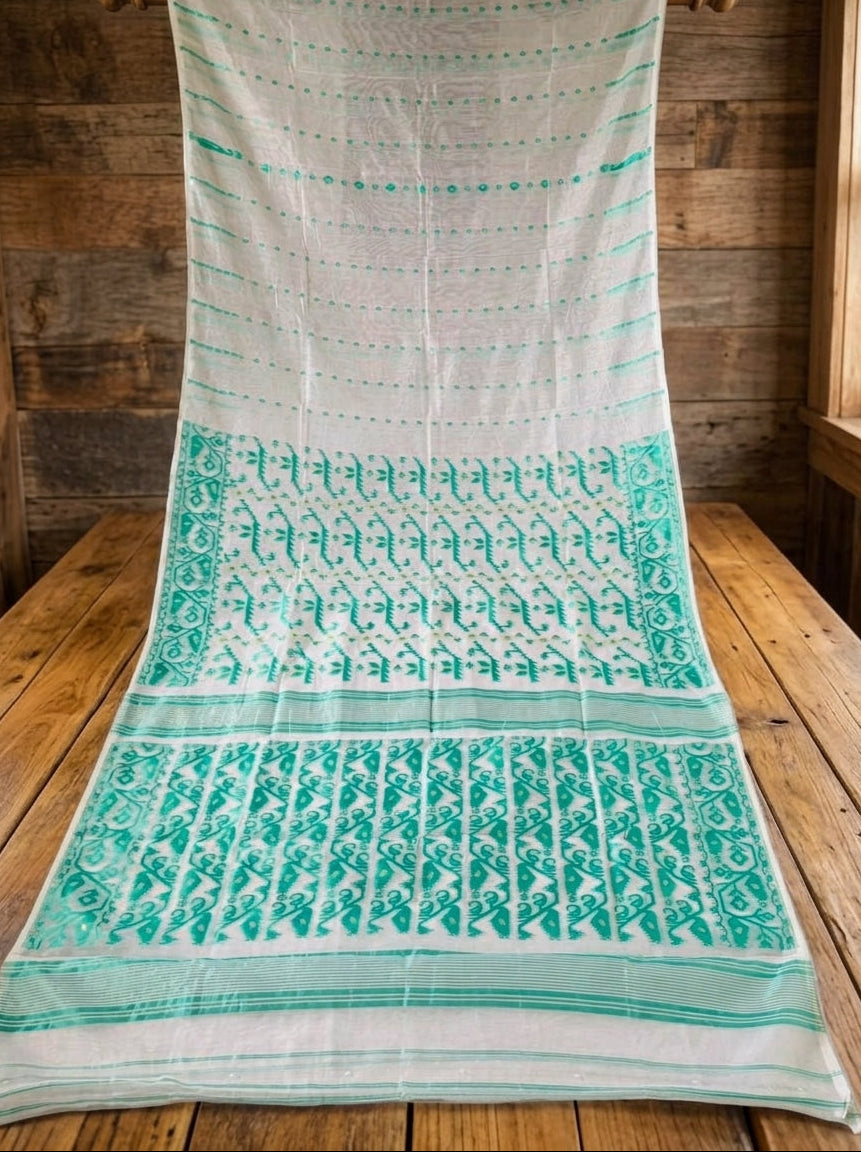 Shatarupa Bengal Jamdani Saree (White Sky)