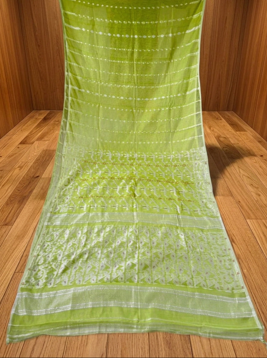 Shatarupa Bengal Jamdani Saree (light green)