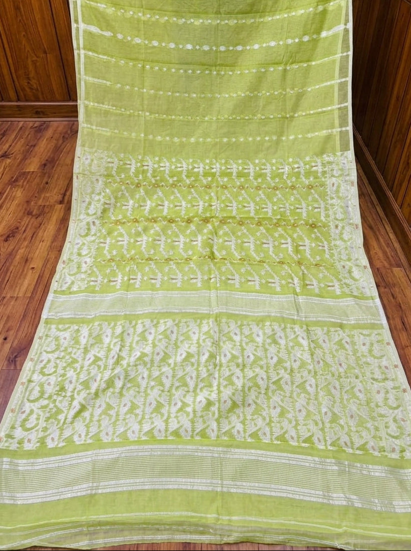 Shatarupa Bengal Jamdani Saree (light green)