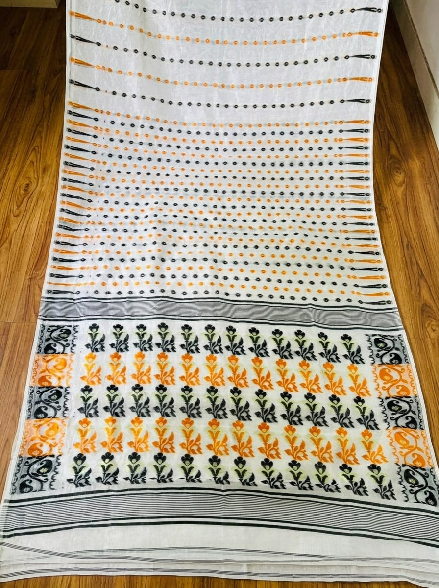 Moner Alo-Bengal Jamdani Saree ( White and Black)