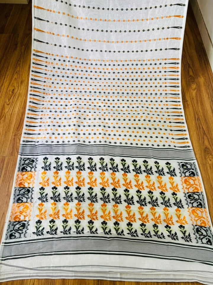 Moner Alo-Bengal Jamdani Saree ( White and Black)