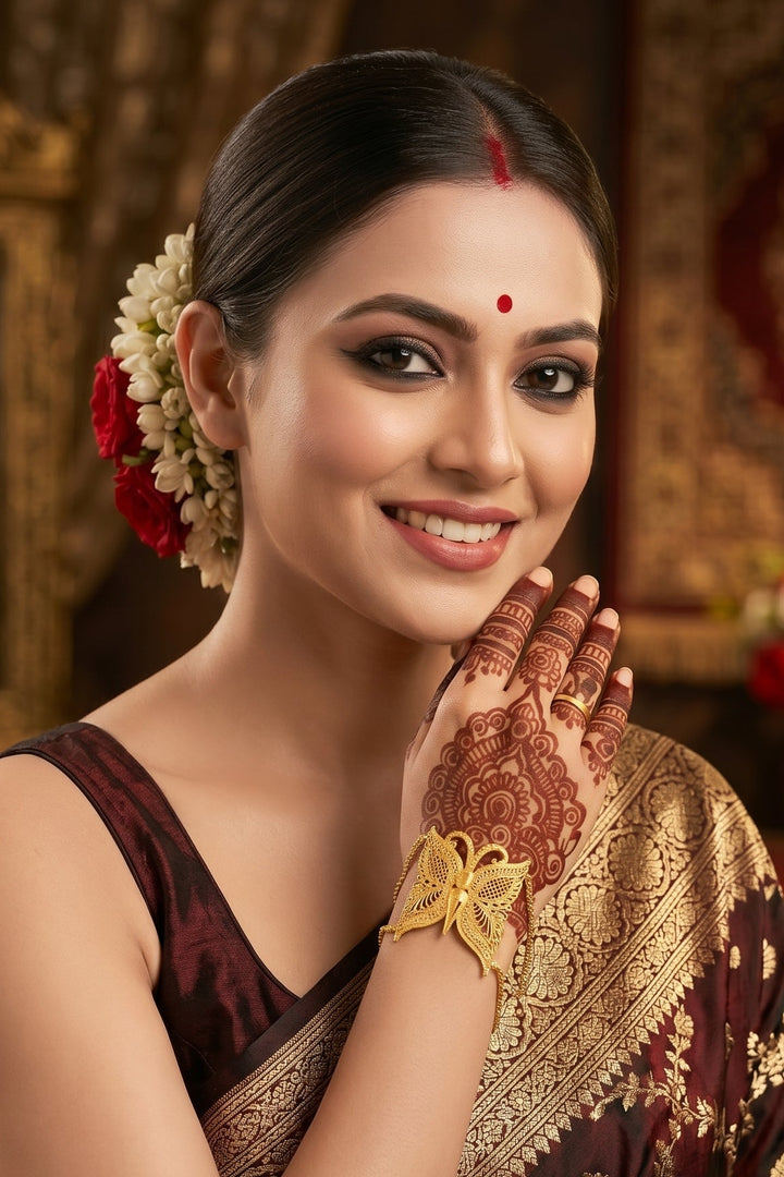 Pushpak- Gold Plated Mantasha