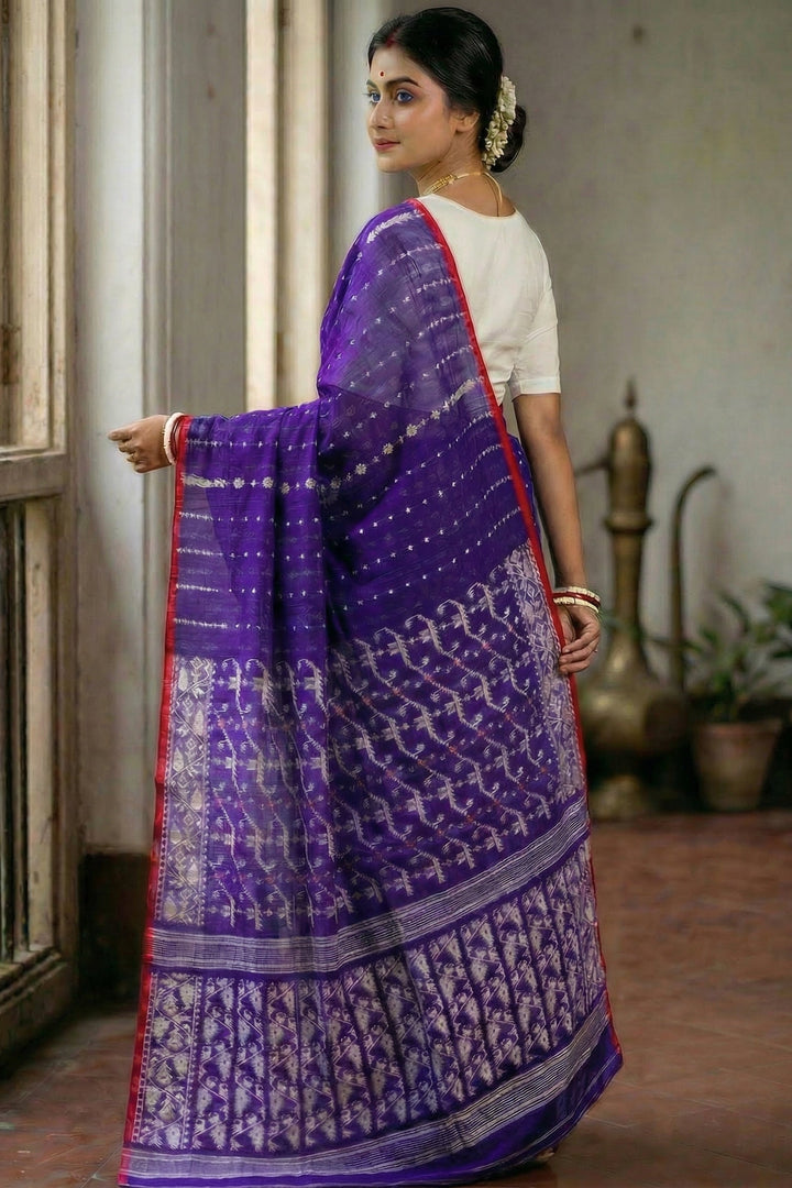 Moner Alo-Bengal Jamdani Saree (Purple, Red Border)
